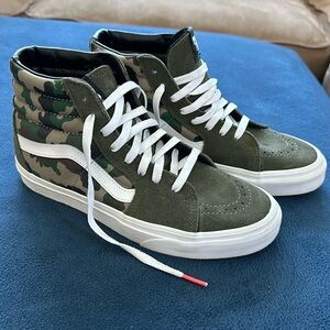 Vans Sk8 Hightop Sneakers